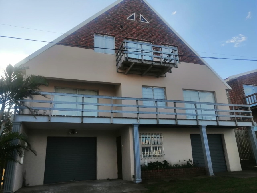 4 Bedroom Property for Sale in Christmas Rock Eastern Cape